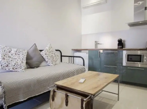 The Lights City Rooms