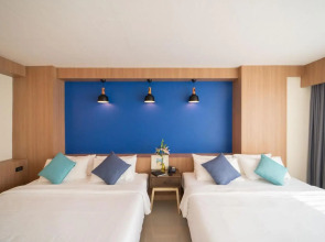 The Sixteenth Naiyang Beach Hotel