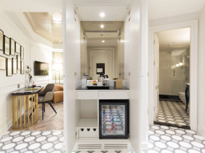 DoubleTree by Hilton Hotel Izmir Airport