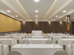 Avani Ao Nang Cliff Krabi Resort