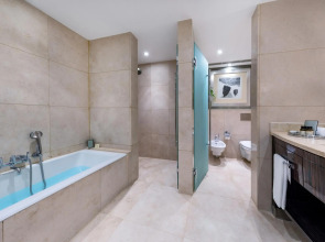 Fairmont Nile City Hotel