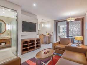 Crowne Plaza Doha - the Business Park, an IHG Hotel