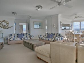 19th Avenue On The Beach