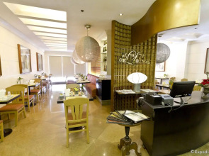 Crown Regency Suites & Residences - Mactan