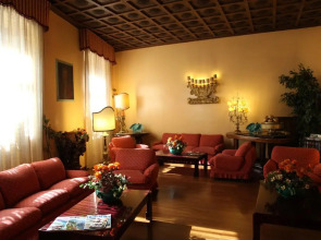 Отель San Guido Porta Volta