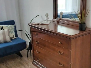 Солнечный эвкалипт на улице Крылова