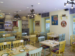 Ambassador, New Delhi - IHCL SeleQtions