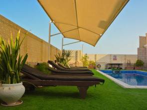 Отель Al Maha International