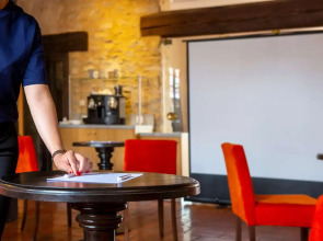 Hôtel Le Donjon - Coeur de la Cité Médiévale