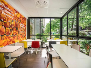 Campanile Paris 12 — Bercy Village