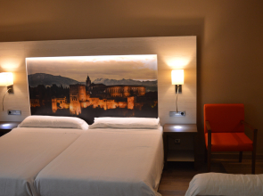 Отель Porcel Sabica