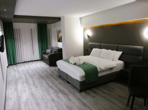 Aybek Ratio Hotel