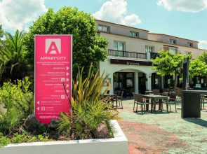 Comfort Aparthotel Mandelieu la Napoule Village