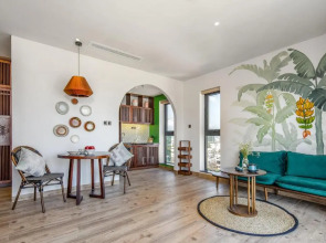 Seahorse Tropical Da Nang Hotel by Haviland