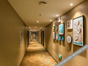 Xana Lite Heihe Russian Commodity Street Central Pedestrian Street