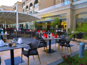 Pickalbatros White Beach Resort - Hurghada