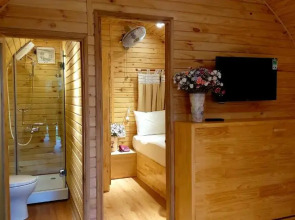 Vida Loca Resort & Sunset Beach