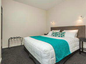 540 on Great South Motel