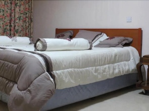 Kilimanjaro Crane Hotel