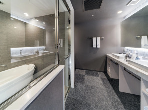 Daiwa Roynet Hotel Nishi Shinjuku PREMIER