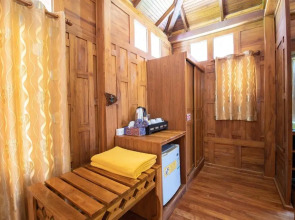 Отель Phi Phi The Beach Resort