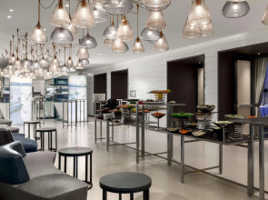 Отель Hilton Amsterdam Airport Schiphol