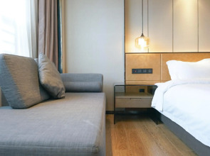 Paco Business Hotel Datang Metro Station