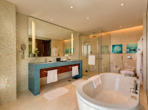 Rosh Rayhaan by Rotana