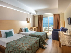 Sealight Resort Hotel