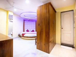 Hotel Apex International