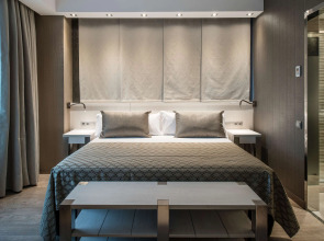 Catalonia Barcelona Plaza