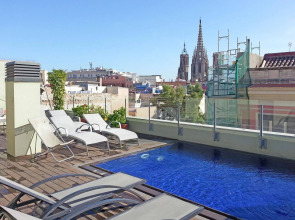 Aspasios Catedral Apartments