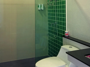 Gypsy Sea View Resort