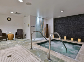 Loews Miami Beach Hotel – South Beach