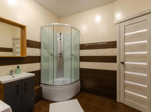 Royal Apart (Роял Апарт) на Азина 22