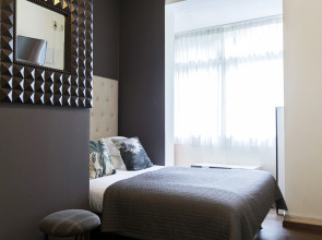 Quentin Amsterdam Hotel