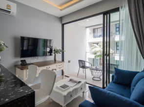 Palmyrah Surin Beach Residence