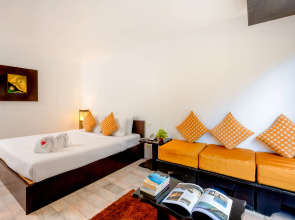 Club Bamboo Boutique Patong Beach Resort