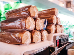 Waikiki Beachside Hostel