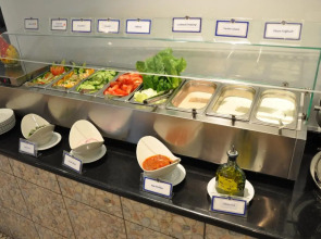 Grand Continental Hotel