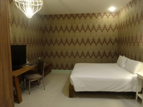 Бутик-отель Pimnara Boutique Hotel Phuket Patong
