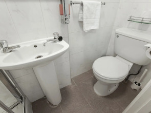 Abbey Court, Hyde Park Hotels