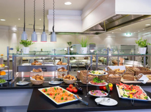 Отель Plaza Premium Wien