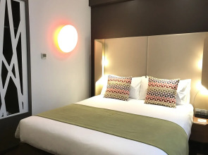 Campanile Shanghai Bund Hotel