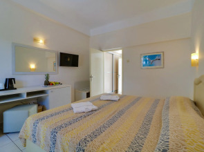 Отель Bomo Tosca Beach