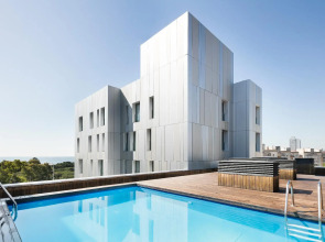 Lugaris Beach - Apartments