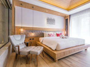 Aurico Kata Resort & Spa