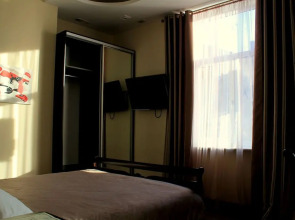 Отель «Зенит»