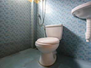 OYO 431 Apollo 11 Apartelle