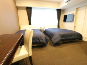 Отель Livemax Kayabacho 